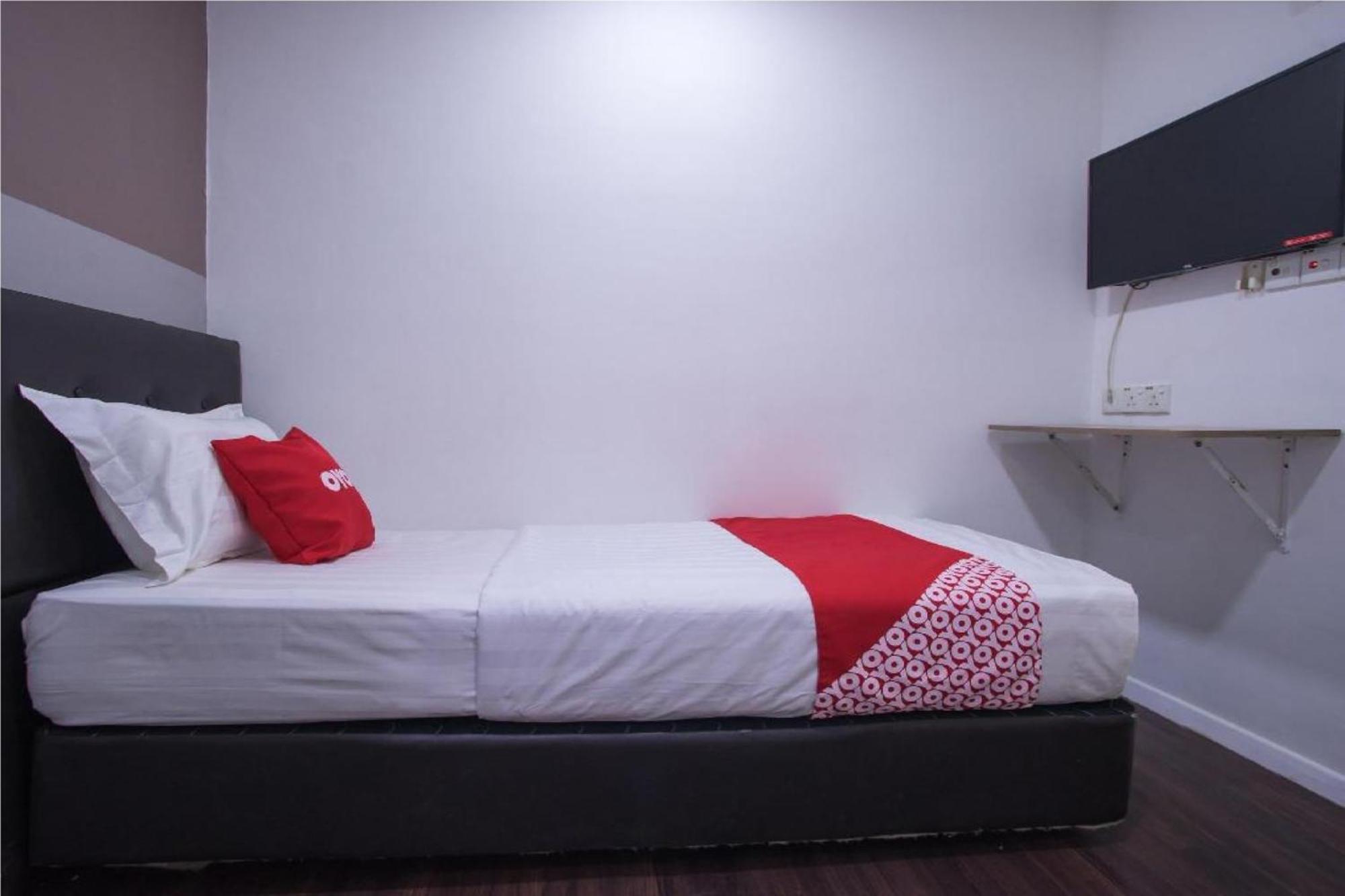 Oyo 90281 Taj Seksyen 13 Hotel Shah Alam